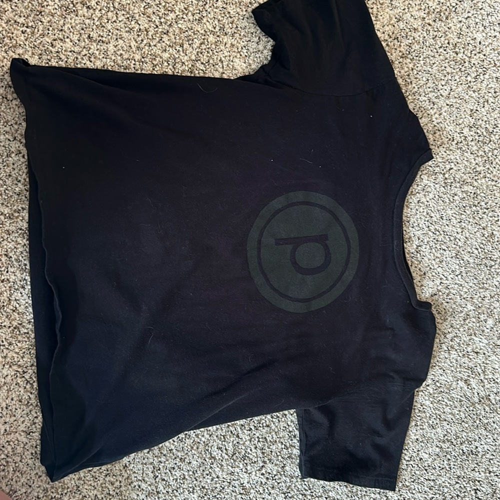 Pure Barre boxy crop tee.